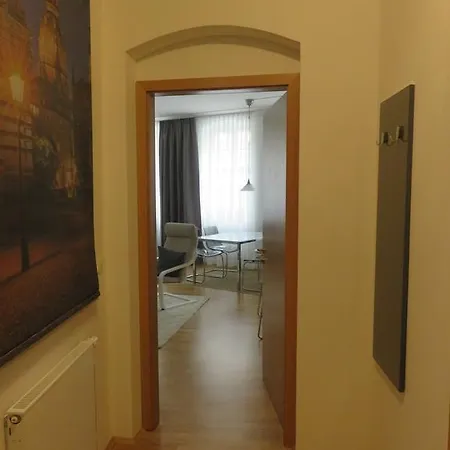 Apartamento Historisches Buergerhaus -kulturstiftung- Dresden